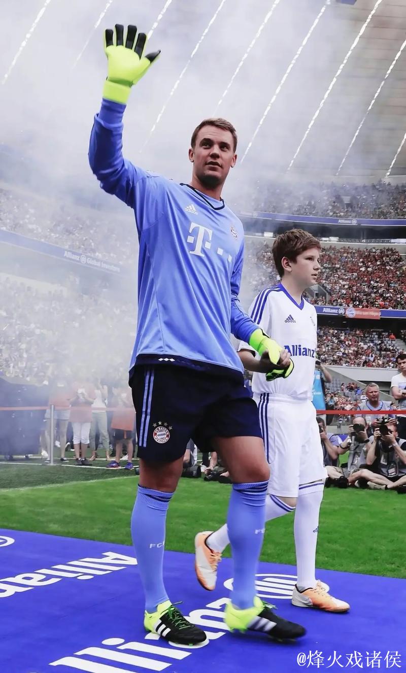 德甲十年射手榜:莱万、罗伊斯、穆勒占据前三 德甲十年射手榜:莱万、罗伊斯、穆勒占据前三